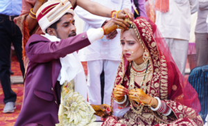 Why a Marriage Bureau Is Better Than Online Apps